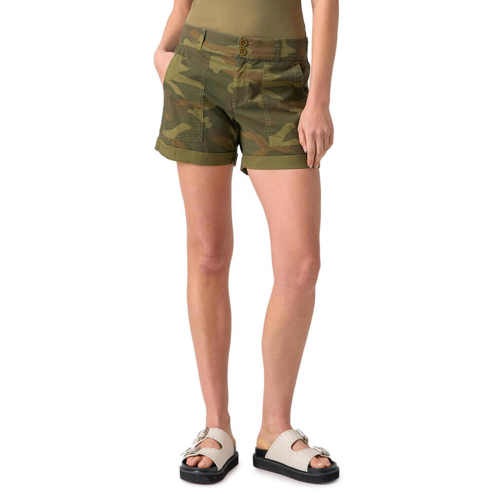 NWT! Sanctuary Renegade Camo Rolled Cuff Shorts in Renew Camo Size 25